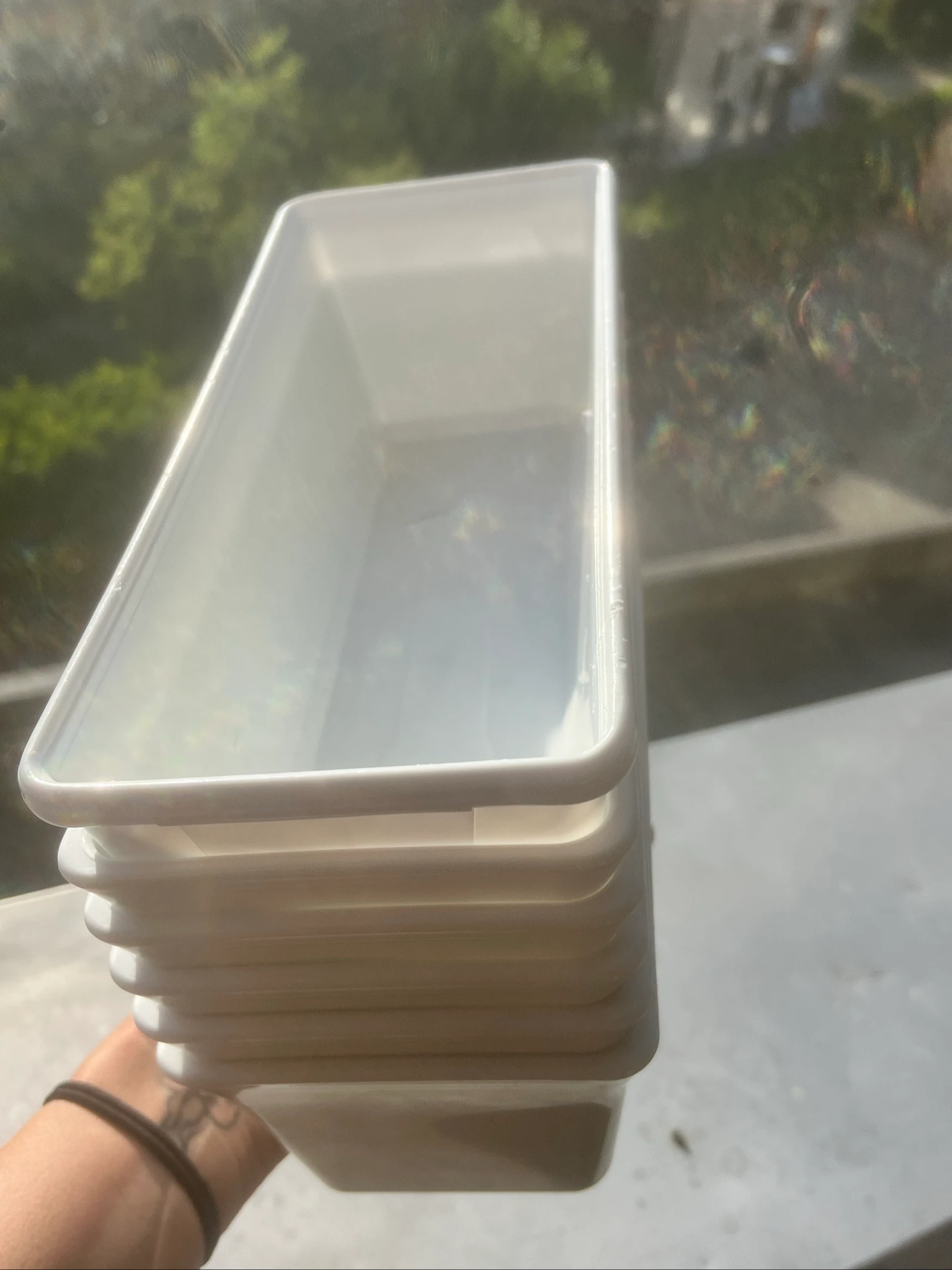 Lote de 6 cajas de comida apilables de plástico blanco – photo 5